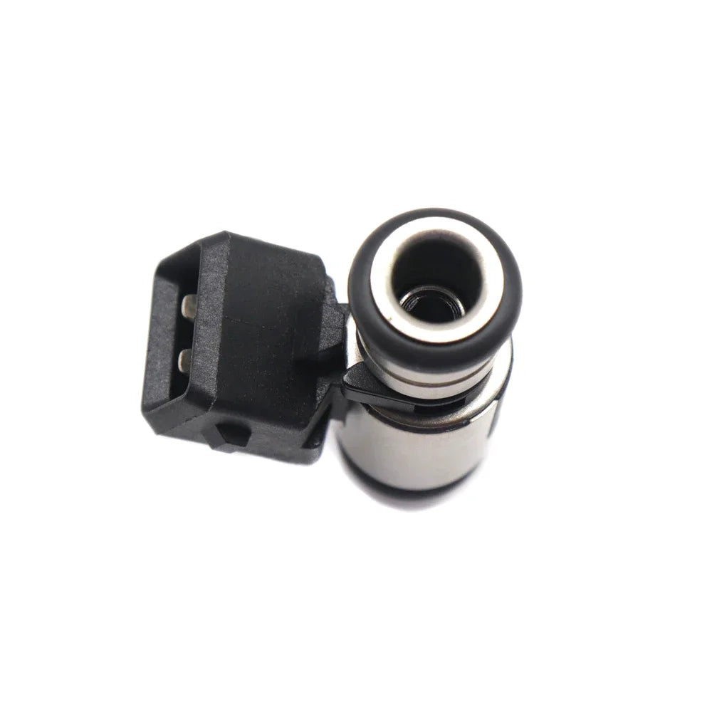NEW IWP114 IWP-114 NEW Fuel Injectors Nozzle For Volkswagen Golf Parati Saveiro GIII 1.8 2.0 (gasolina) 00- Quantum Santana 1.8
